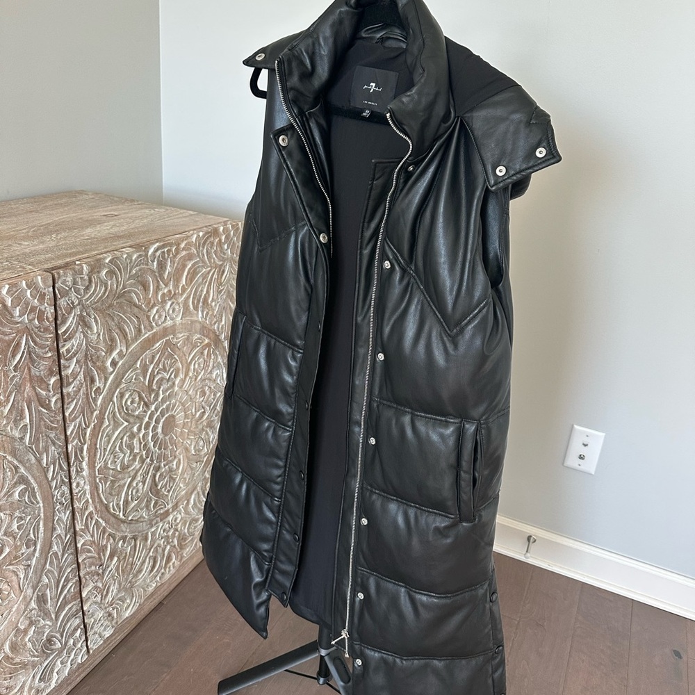 7 For All Mankind Black Puffer Vest